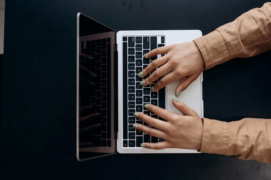 how to start a freelance graphic design business