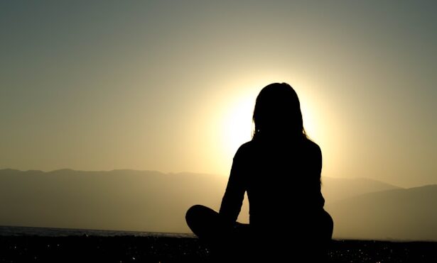 5 benefits of meditation