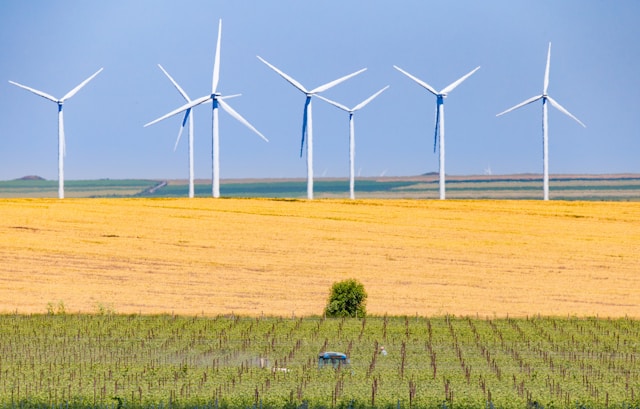 How Efficient is Wind Energy Compared to Fossil fuels?