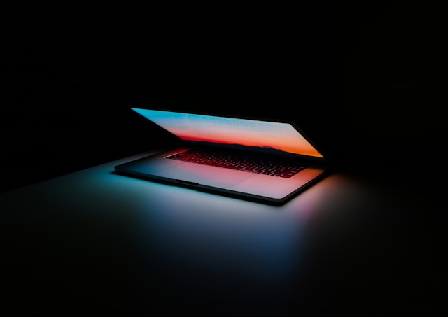 June 2025 Tech Roundup: Foldables, Quantum Breakthroughs, and the Rise of 5G-Advanced