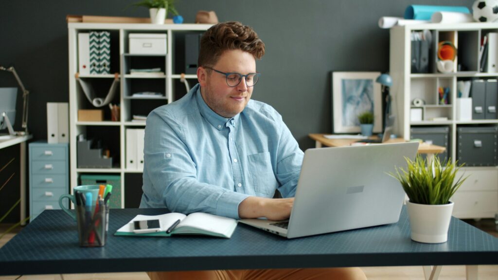 what's the best crm for small business founders?